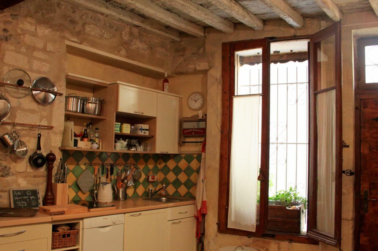Вилла La Maison De Lara Арль Экстерьер фото